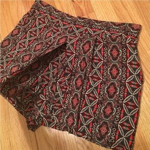 🚫SOLD🚫  
Pleated Tribal Skorts